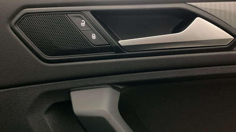 Volkswagen Tiguan 1.5 TSI 150 Life 5dr DSG Petrol Estate